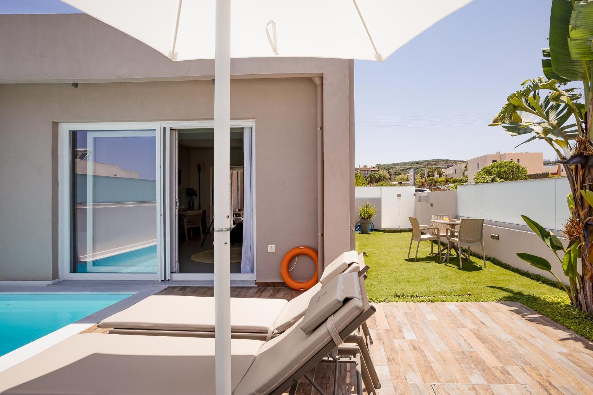 Sarpidon Suites Agia Marina  Exterior photo